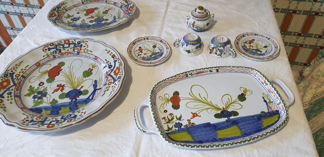 oggetti vari maioliche faenza