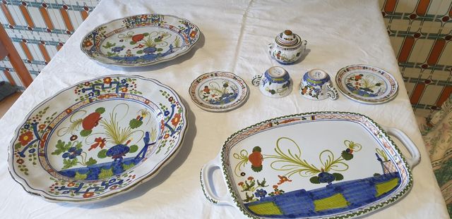 oggetti vari maioliche faenza