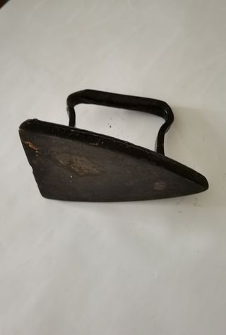 Plancha antigua de hierro