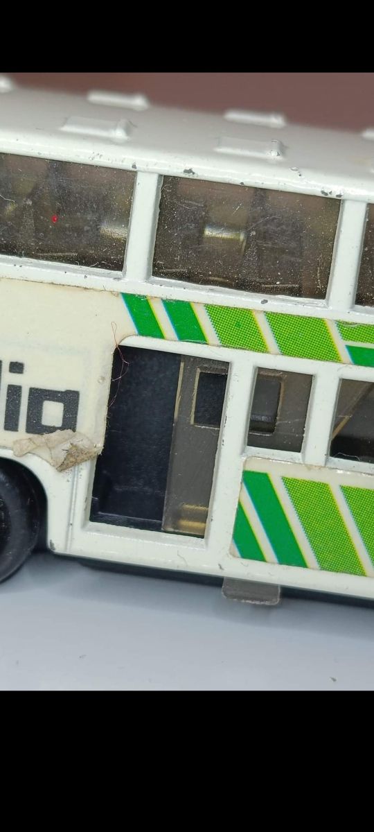 *AUTOBUS SAUDIO 1/64 GUILOY