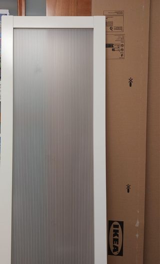 Puerta estanteria billy. Medidas 40×2×194.