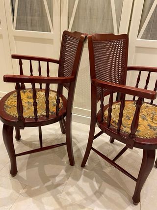 Sillas de madera vintage, tapizadas
