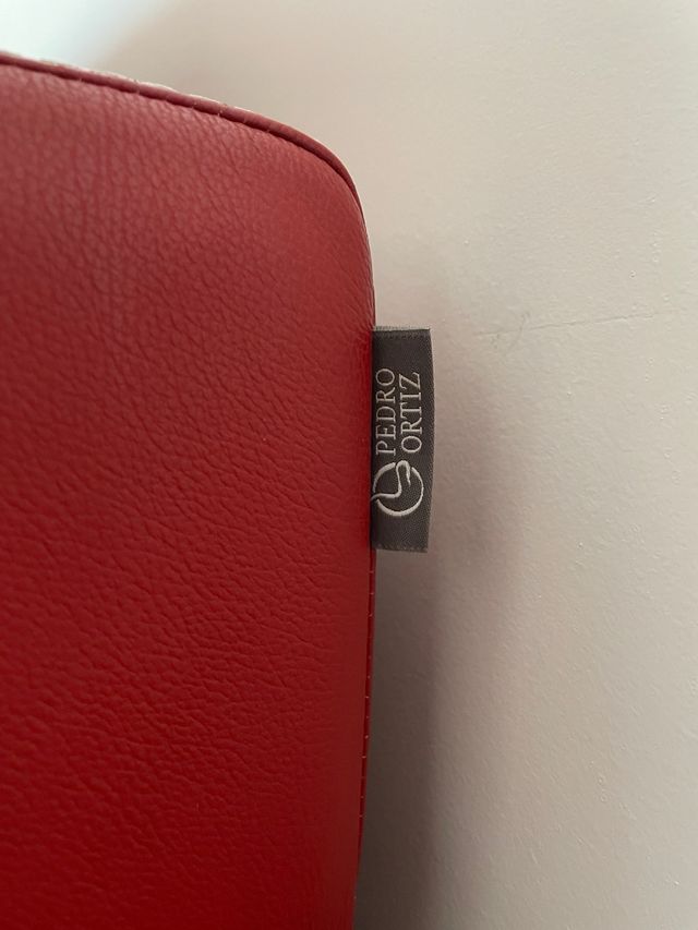 Sofá y sillón de piel como nuevos