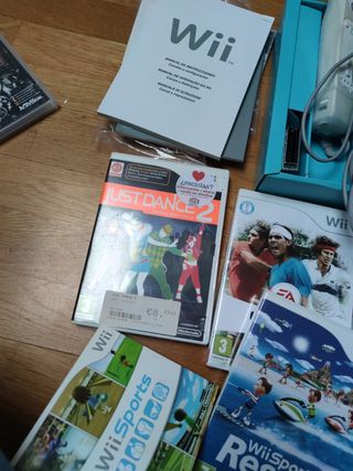 Nintendo wii 2 mandos y 6 juegos
