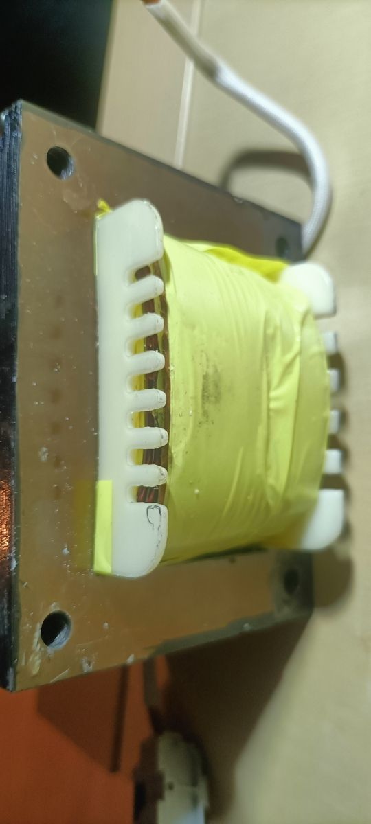 Transformador toroidal 220v 12v-210w 17.5A