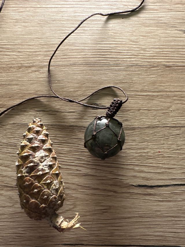 Collar ajustable, piedra labradorita