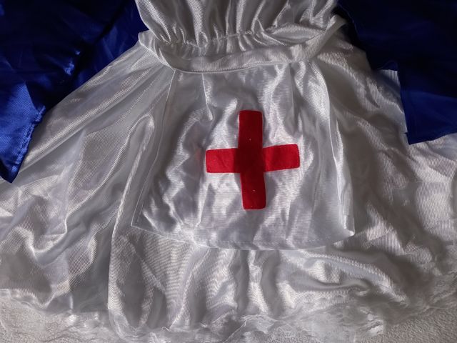 Disfraz completo enfermera