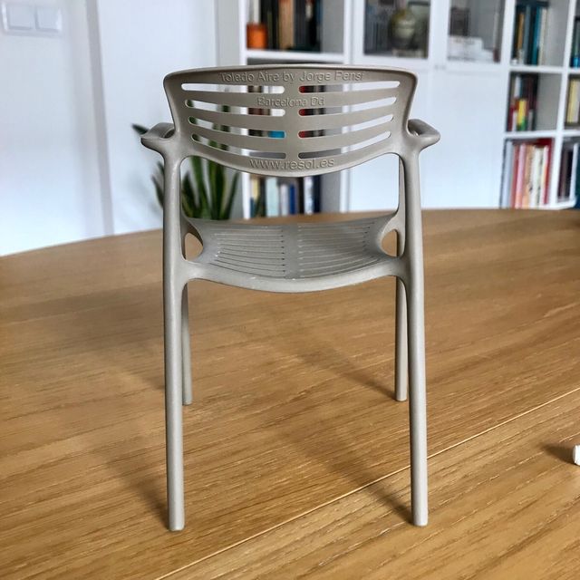 Miniatura original silla Toledo