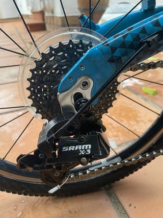 bicicleta Black Mountain Hutto, 20 pulgadas