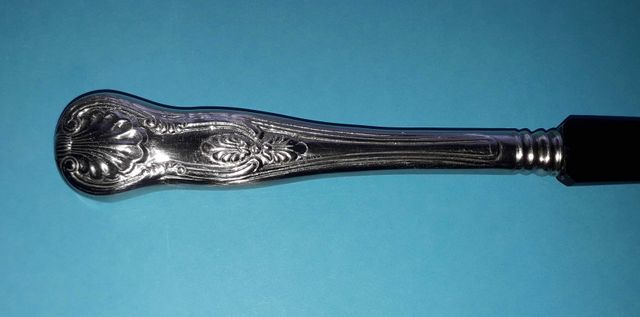 Paletta da dolci vintage in corno e metallo