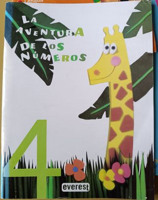 4 Cuadernos de vacaciones SM y Bruño