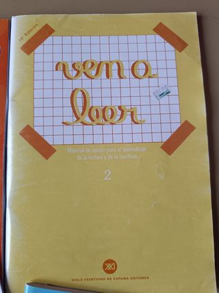 4 Cuadernos de vacaciones SM y Bruño