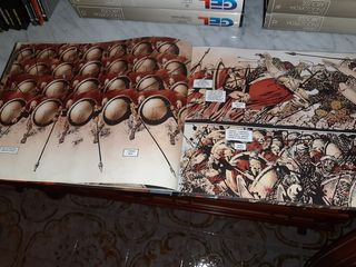 300 comic EDICIÓN DE LUJO + FIGURA LEONIDAS NECA