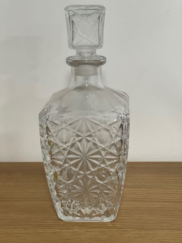 Botella de cristal de Bohemia