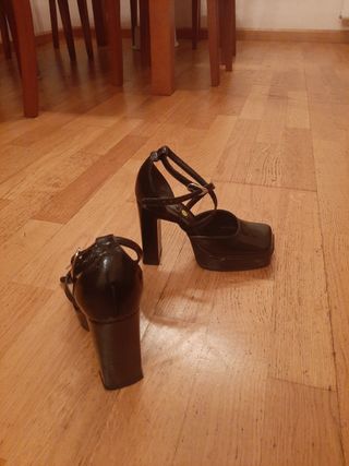 Zapatos fiesta charol