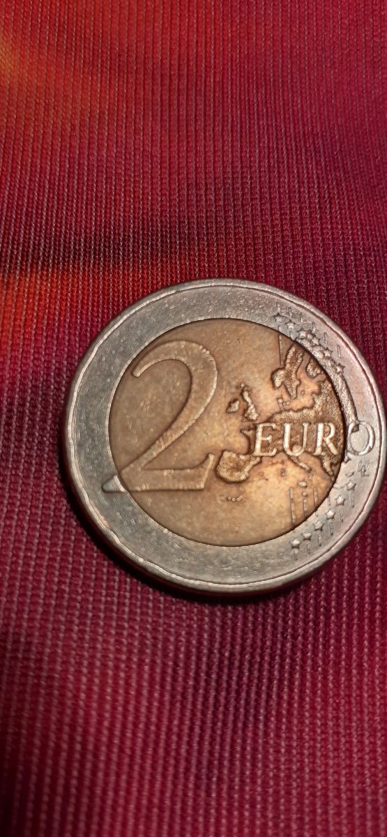 DOS MONEDAS RARAS