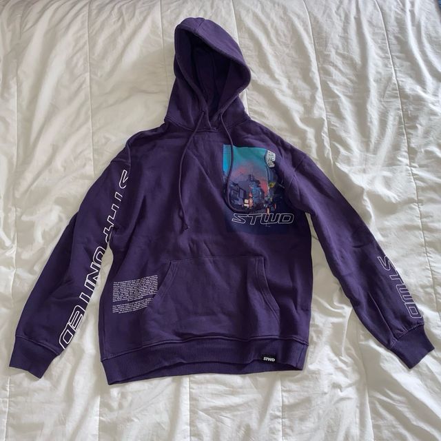 Sudadera morada