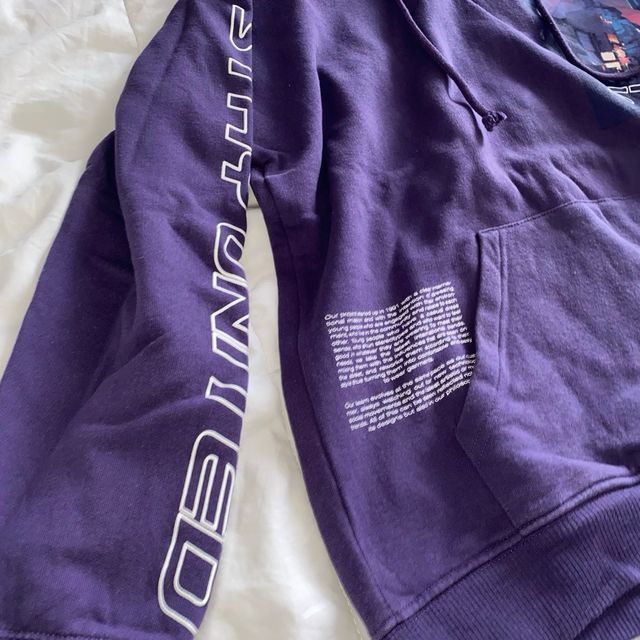 Sudadera morada