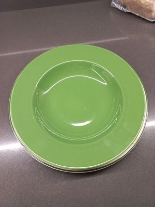 Vajilla de cerámica. TEATINOS