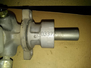 Bomba de freno Ford Focus Hatchback I (199 h_03372