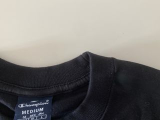 Champion. Sudadera negra. Talla M