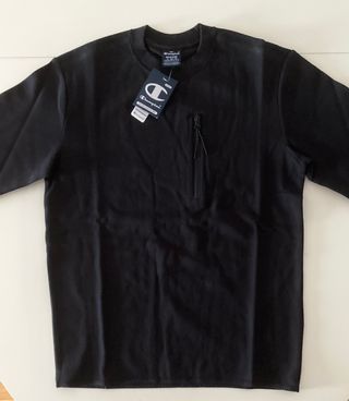 Champion. Sudadera negra. Talla M