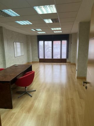 Oficina - Local en alquiler