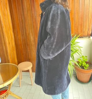Abrigo Muton Azul Marino