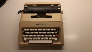 Máquina escribir portátil años 80