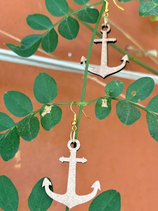 pendientes de madera