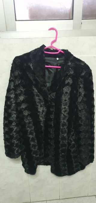 Abrigo fino, imitación pelo