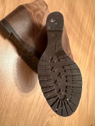 Botines De Ante Color Camel