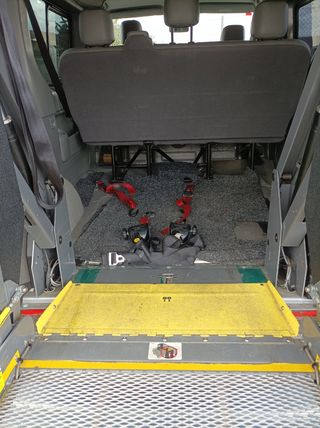 RAMPA ELECTRICA COCHE DISCAPACIT