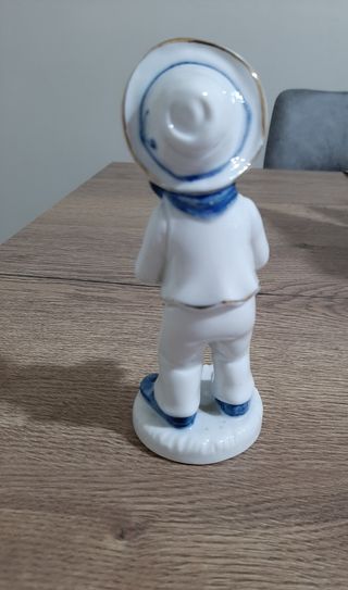 Statuina