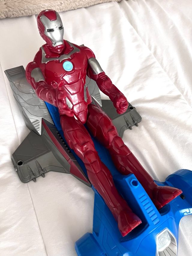 Avengers - Iron Man Figura Coleccionable