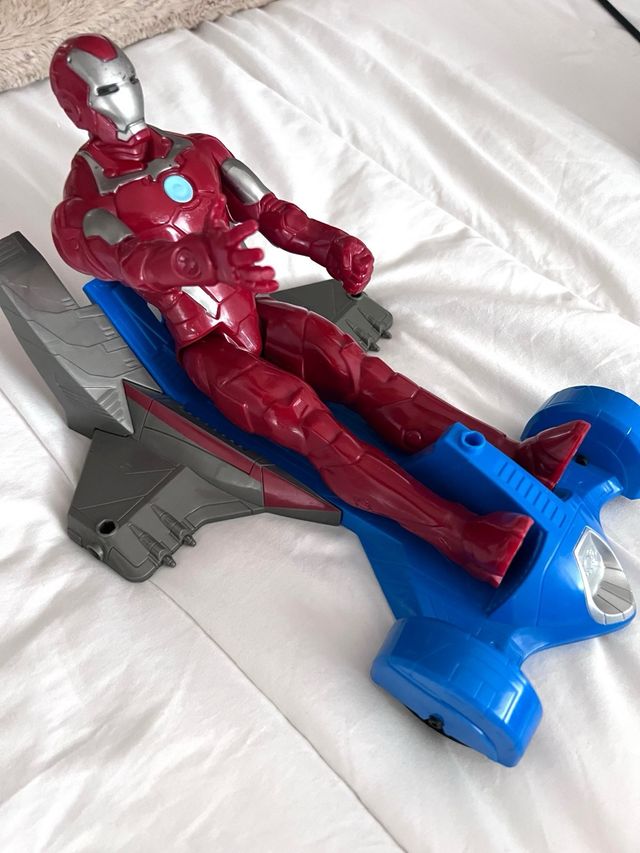 Avengers - Iron Man Figura Coleccionable