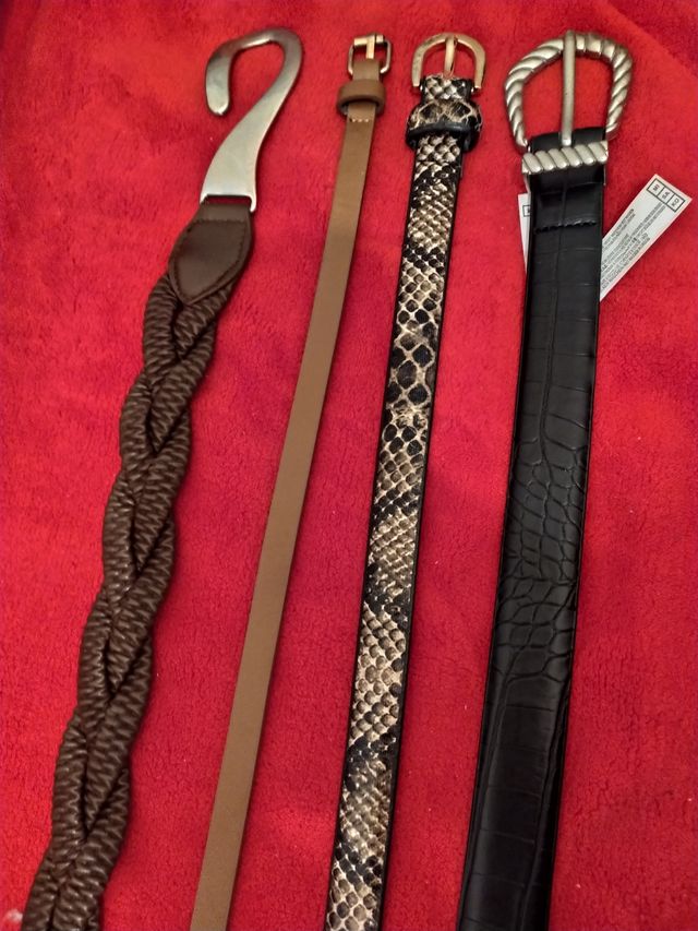 Lote cuatro cinturones misako