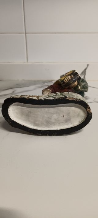 FIGURA DECORACIÓN HOMBRE ACORDEÓN