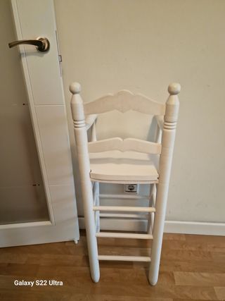 TRONA DE NIÑO DE MADERA