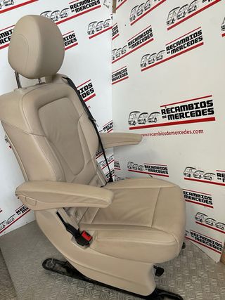 asiento de piel beige