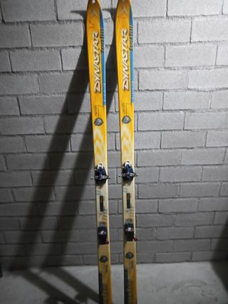 Esquis de travesía.