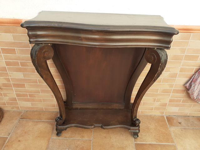Preciosa consola antigua, estilo isabelino, madera