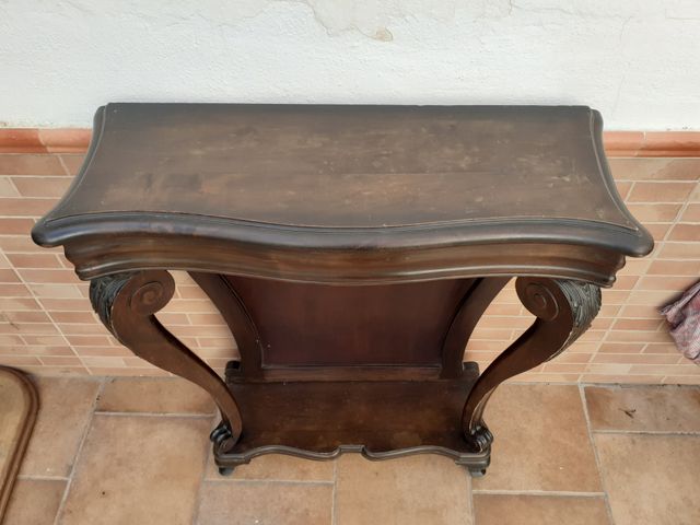 Preciosa consola antigua, estilo isabelino, madera