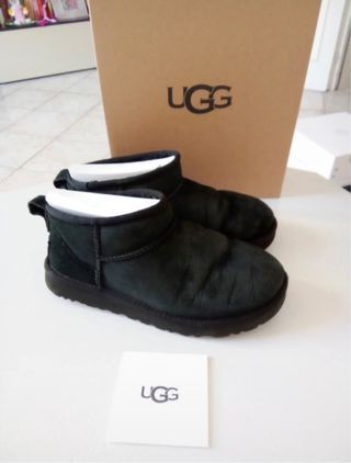 UGG classic ultra mini negras 37