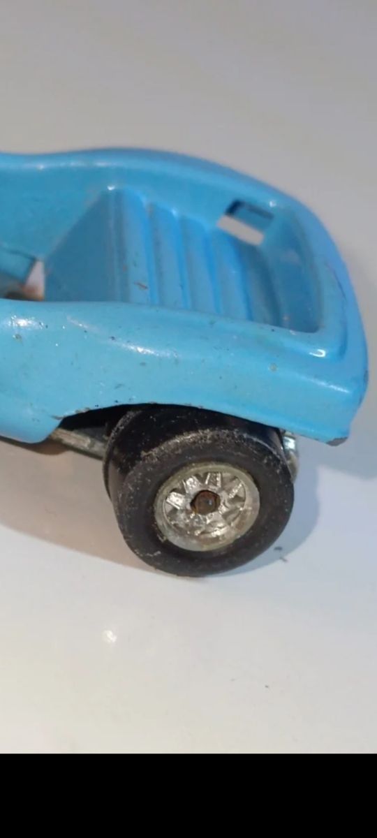 *VOLKSWAGEN BUGGY 1/64 GUISVAL