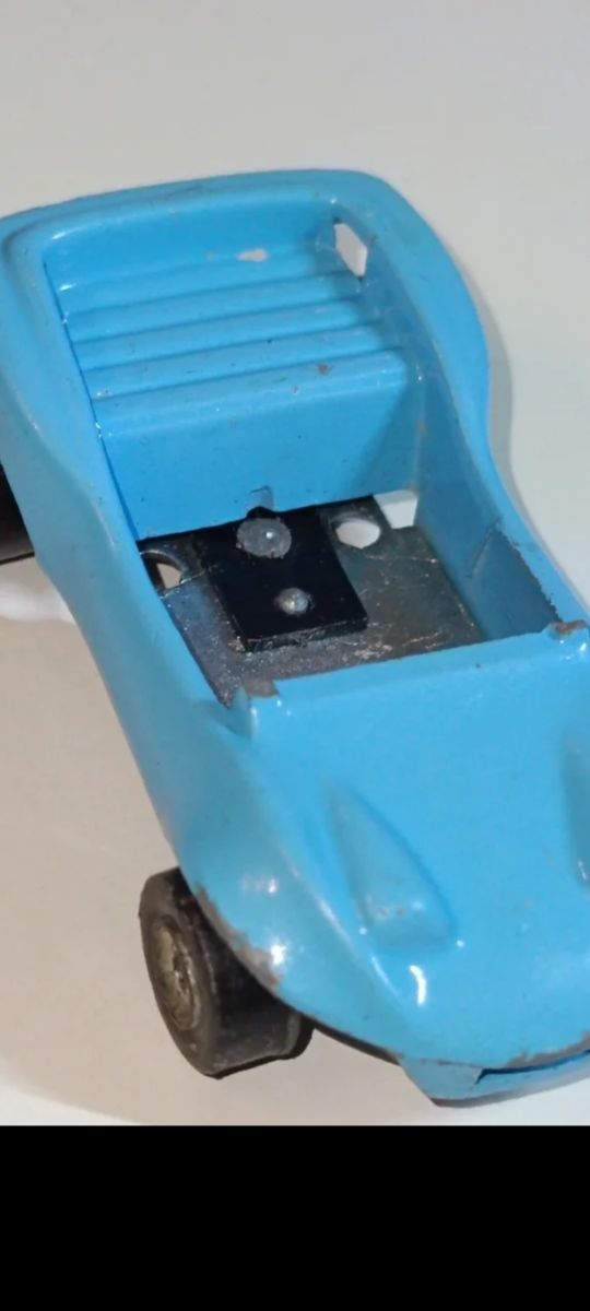 *VOLKSWAGEN BUGGY 1/64 GUISVAL