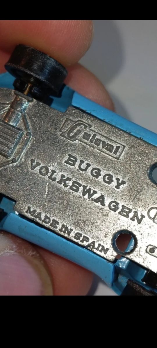 *VOLKSWAGEN BUGGY 1/64 GUISVAL