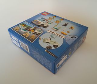 LEGO 60382 Furgoneta Veterinaria de Rescate - City
