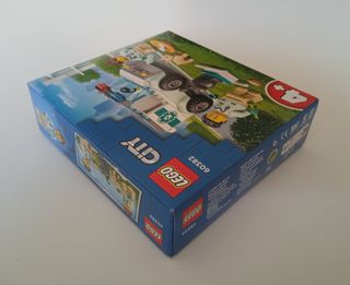 LEGO 60382 Furgoneta Veterinaria de Rescate - City