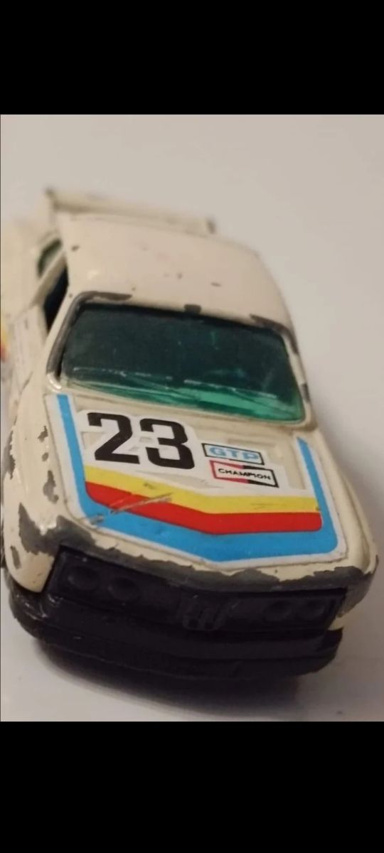 *BMW 3.0 CSL GUILOY 1/64